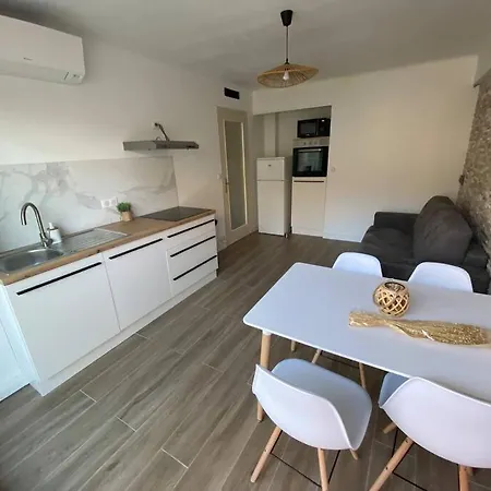 Apartment 3 Pieces *